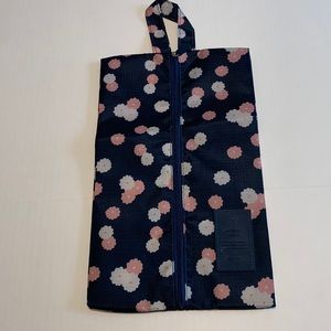 Mossio Women’s Travel Tote